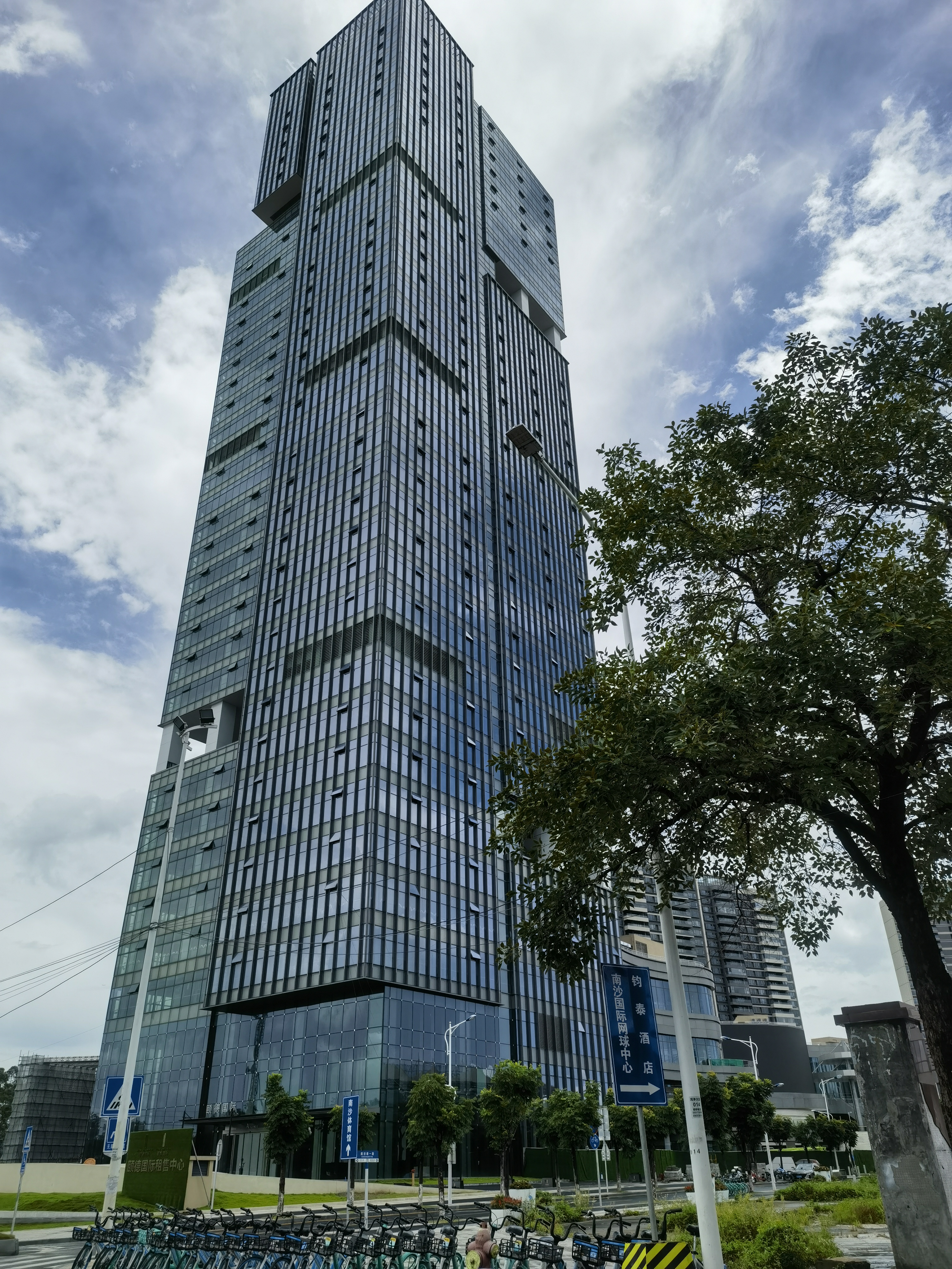 廣州南沙體育館項(xiàng)目硫酸鈣地板案例